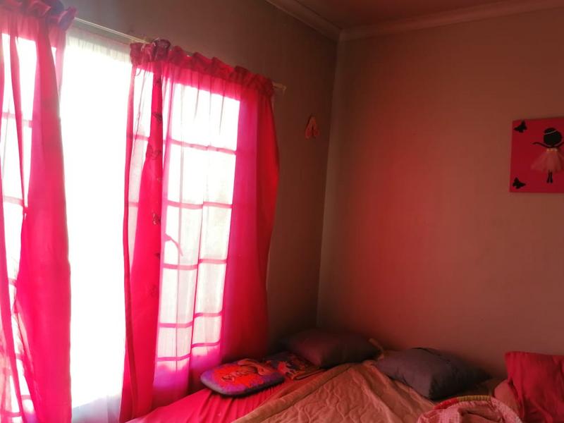 2 Bedroom Property for Sale in Rustenburg Central North West